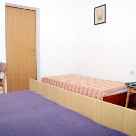 Apartments Ana Ρόβινι Εξωτερικό φωτογραφία