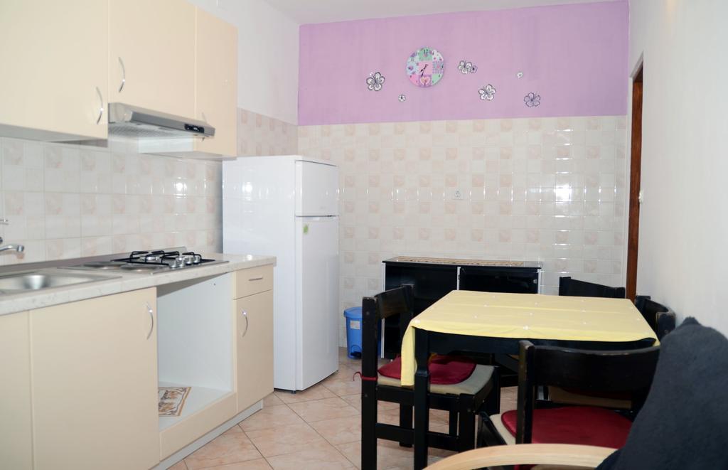 Apartments Ana Ρόβινι Εξωτερικό φωτογραφία