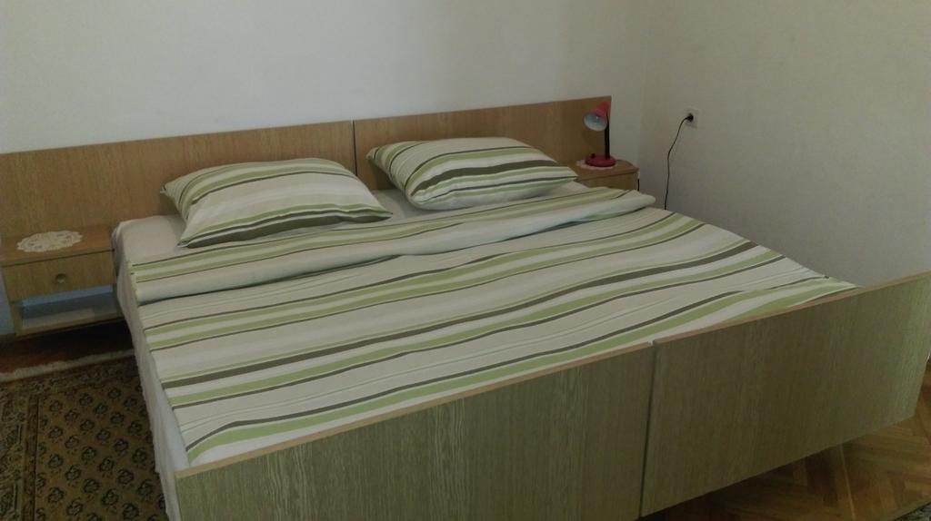 Apartments Ana Ρόβινι Εξωτερικό φωτογραφία