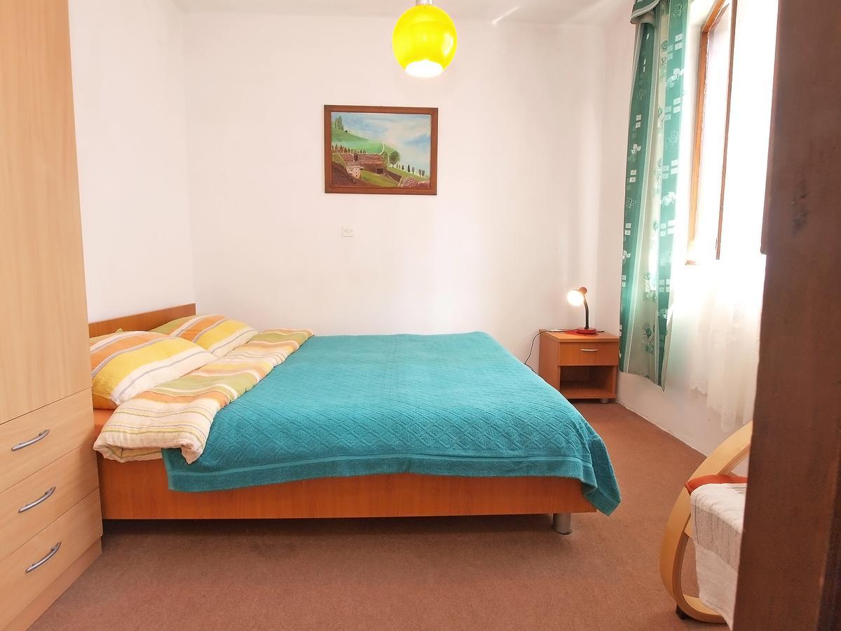 Apartments Ana Ρόβινι Εξωτερικό φωτογραφία