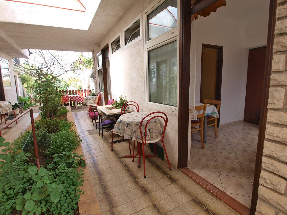 Apartments Ana Ρόβινι Εξωτερικό φωτογραφία
