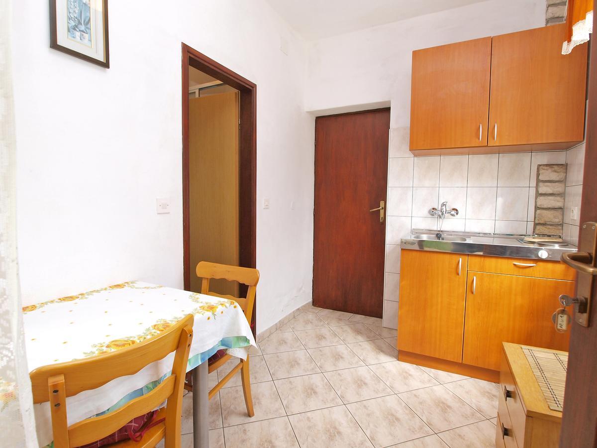 Apartments Ana Ρόβινι Εξωτερικό φωτογραφία