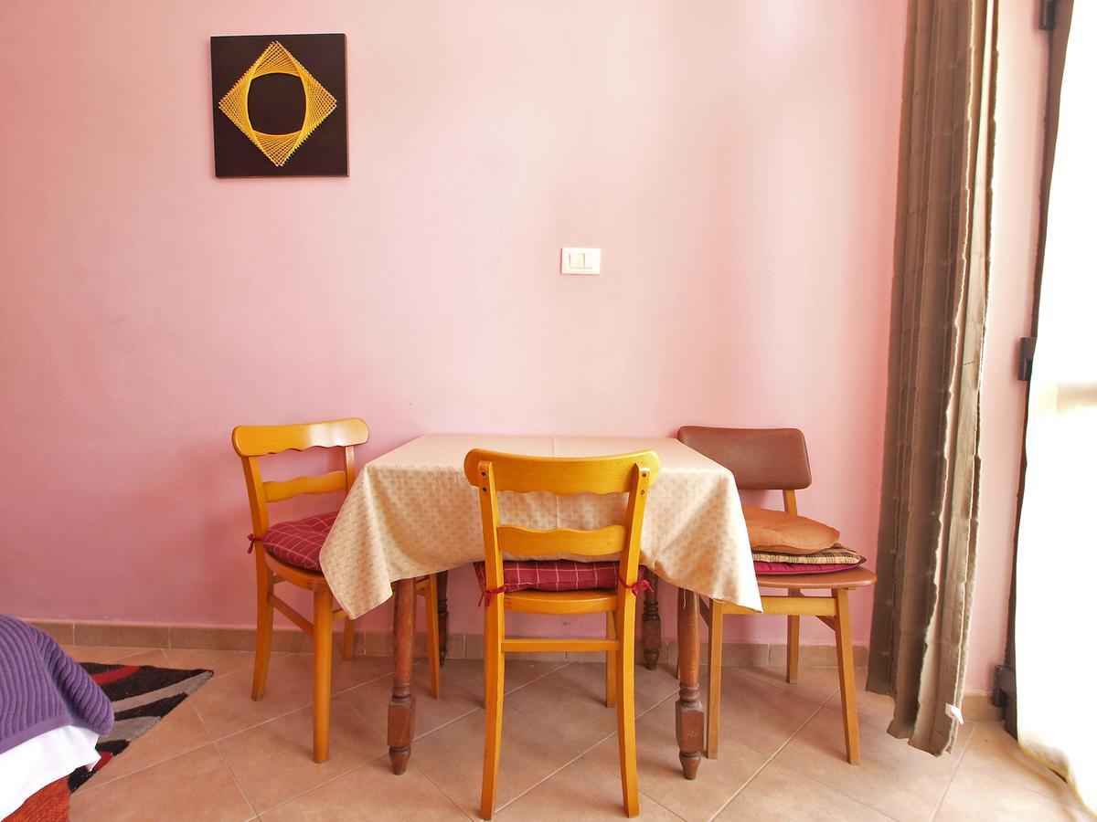 Apartments Ana Ρόβινι Εξωτερικό φωτογραφία