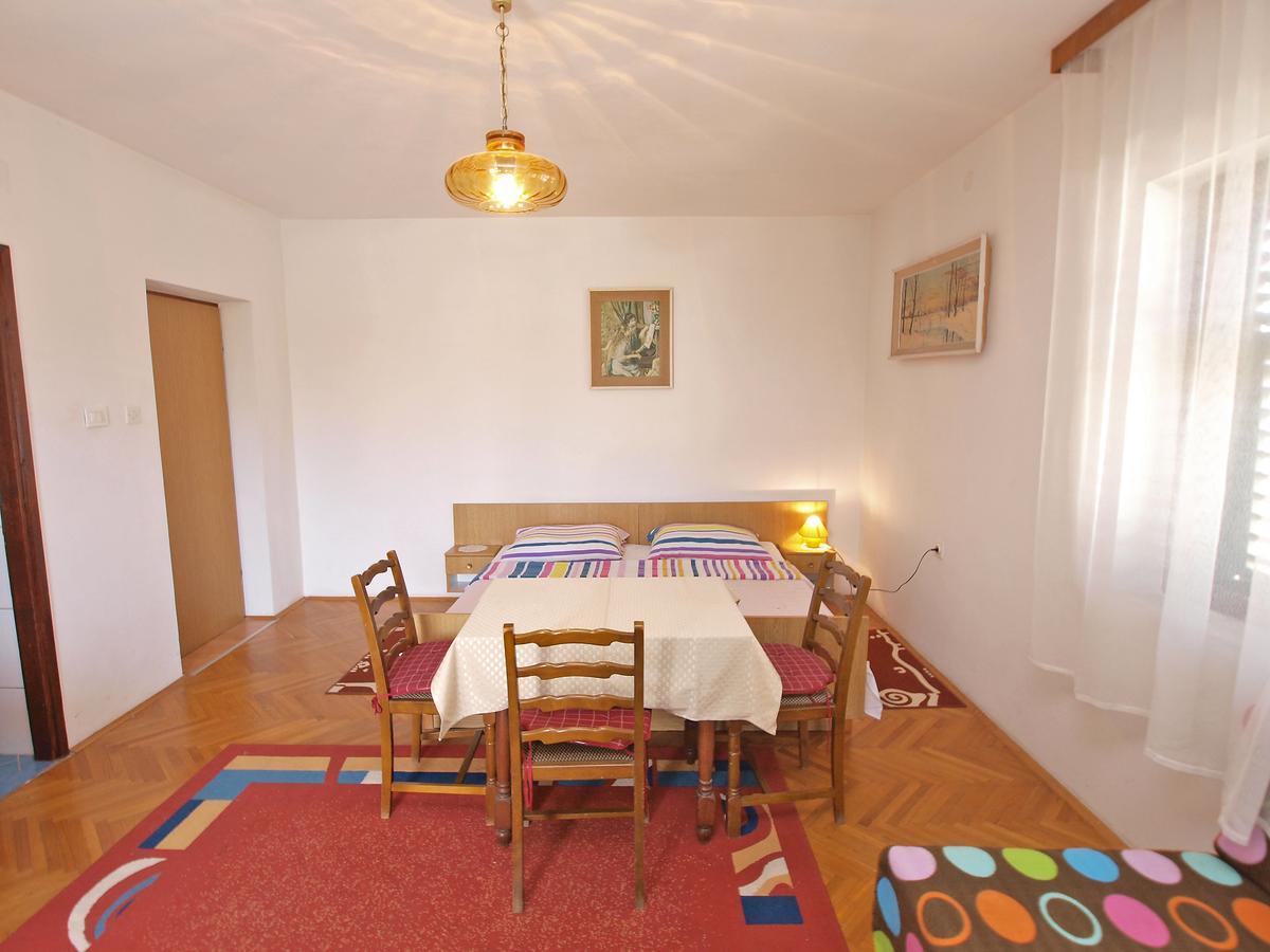 Apartments Ana Ρόβινι Εξωτερικό φωτογραφία